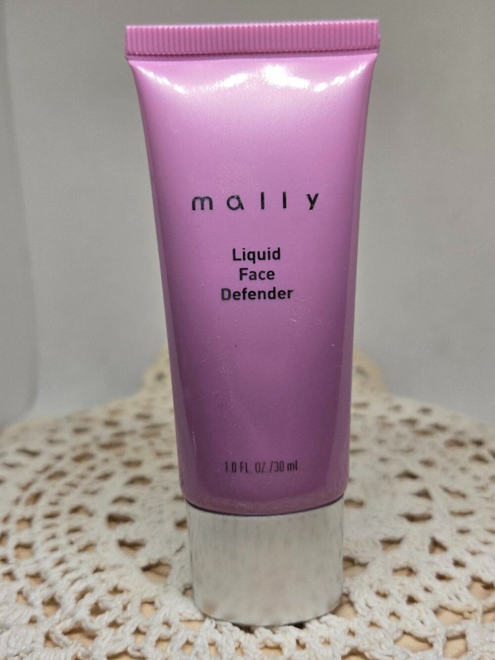Nwob Mally Liquid Face Defender "Medium" 1 fl oz Face Primer Made in USA